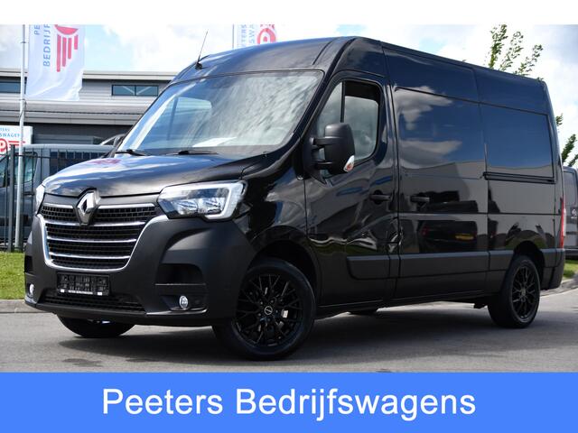 Renault MASTER T35 2.3 dCi 150 L2H2 Black Edition Camera, Cruise, 2 x Schuifdeur, LED, Clima, Trekhaak, Sensoren, Multimedia, Uniek!