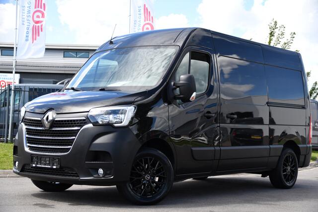 Renault MASTER T35 2.3 dCi 150 L2H2 Black Edition Camera, Cruise, 2 x Schuifdeur, LED, Clima, Trekhaak, Sensoren, Multimedia, Uniek!