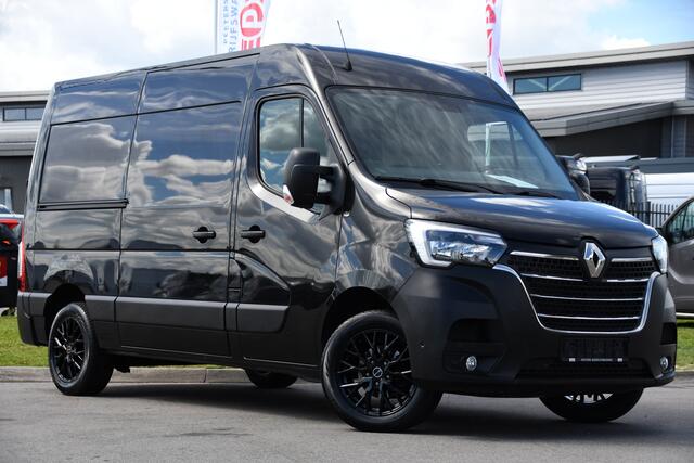 Renault MASTER T35 2.3 dCi 150 L2H2 Black Edition Camera, Cruise, 2 x Schuifdeur, LED, Clima, Trekhaak, Sensoren, Multimedia, Uniek!