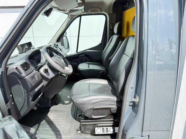 Renault MASTER Plancher T35 2.3 dCi 150pk Luchtvering Airco Cruise Control Plancher Foodtruck Meubelbak Paardenwagen