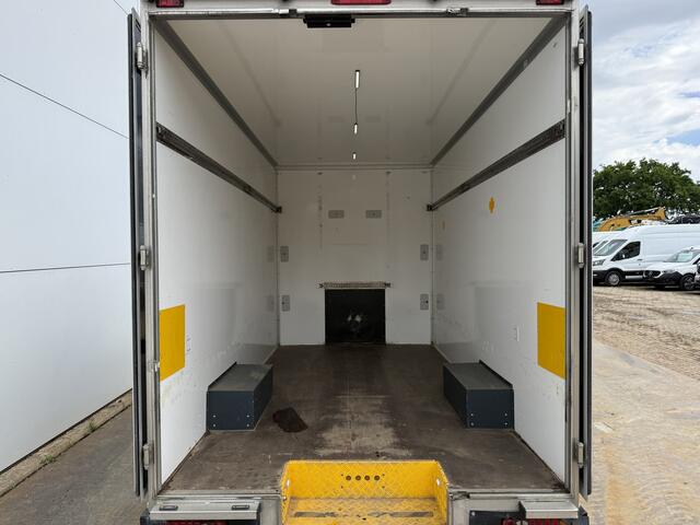 Renault MASTER Plancher T35 2.3 dCi 150pk Luchtvering Airco Cruise Control Plancher Foodtruck Meubelbak Paardenwagen