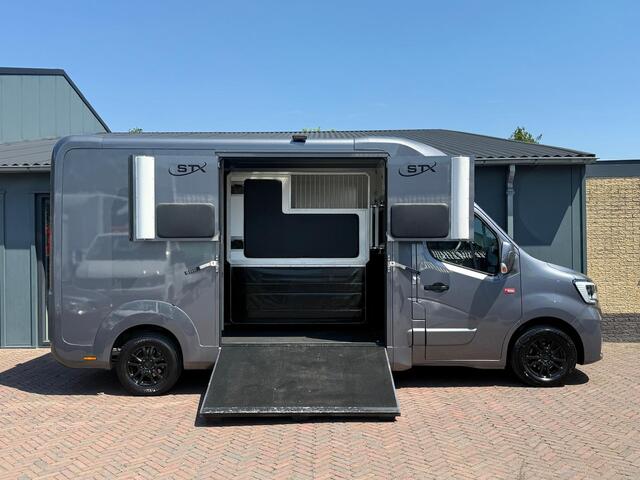 Renault MASTER STX S3 Paardenwagen Hengsten uitvoering Automaat!