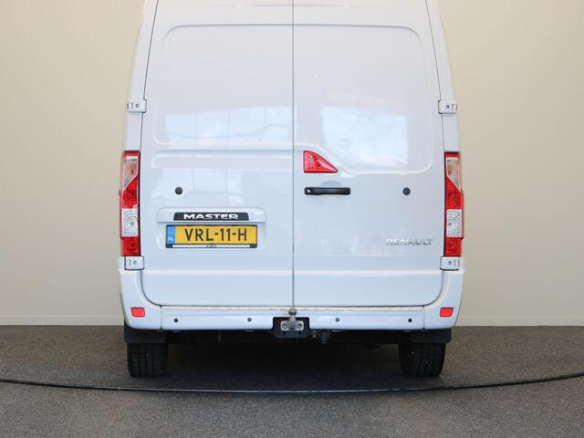 Renault MASTER T35 2.3 dCi 135 L2H2 Work Edition | Airco | Parkeersensoren | Lichtmetalen velgen | Sidebars |