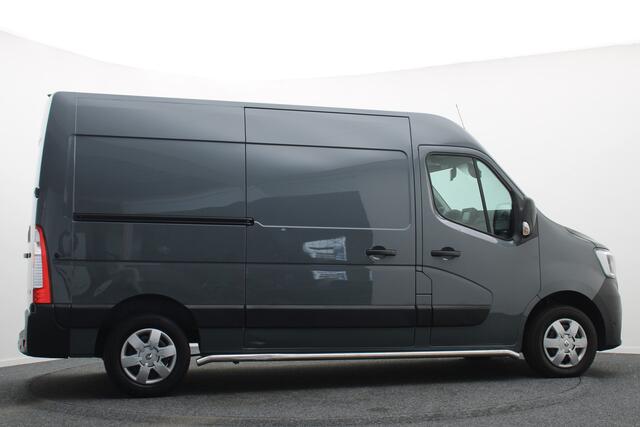 Renault MASTER T35 2.3 dCi 135 L2H2 Work Edition 3-Zits, Camera, Cruise, Apple Carplay, Rijstrooksensor, DAB, PDC