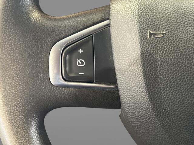 Renault MASTER T33 2.3 dCi 135 L2H2 2x Schuifdeur, CarPlay, Trekhaak