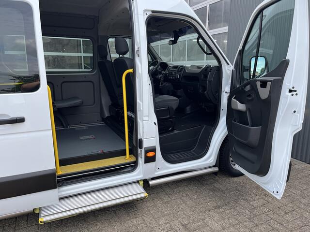 Renault MASTER L3H2 T35 dCi Rolstoelvervoer 9-Persoons Rolstoellift Airco Cruise controle Achterruitrijcamera Telefoonverbinding Dealer onderhouden Euro 6 Personenvervoer Rolstoelbus Taxi