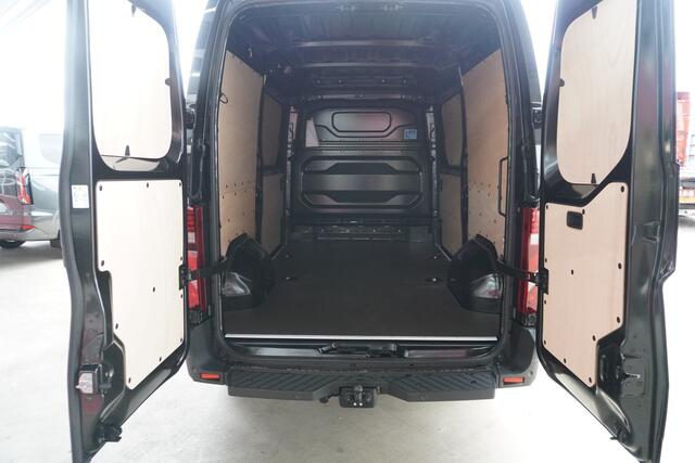 Renault MASTER E-Tech T35 L2H2 Advance long range 87 kWh 143PK Automaat Schuifdeur L+R Climate | Cruise |Navi | Trekhaak | Betimmering
