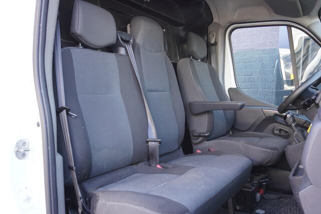 Renault MASTER 2.3 dCi L2H2 EURO 6 - Airco - Navi - Cruise - ¤14.499,- Excl.