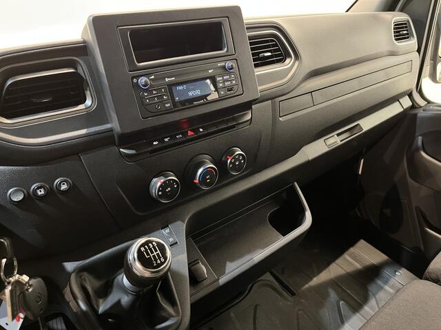 Renault MASTER 2.3 dCi 145 PK L3 Open Laadbak / Fassi Kraan / Euro 6 / Airco / Trekhaak / Cruise Control / 3-Zits / 20.200 KM !!