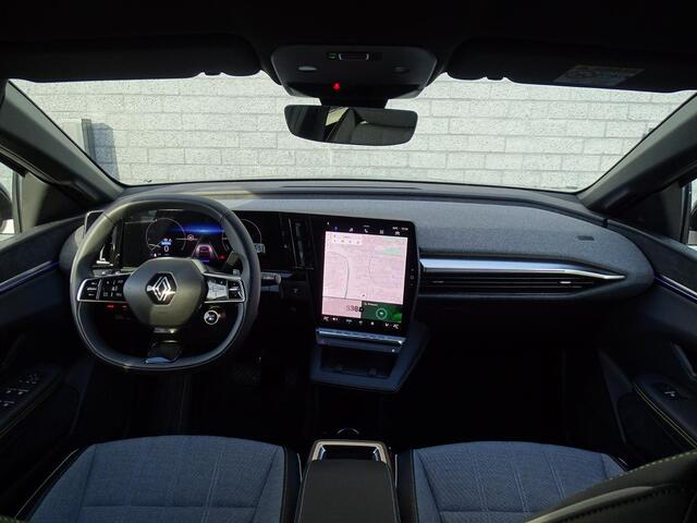Renault MEGANE E-Tech EV60 Optimum Charge Techno APPLE CARPLAY & ANDROID AUTO / ADAPTIVE CRUISE CONTROL / CAMERA ACHTER