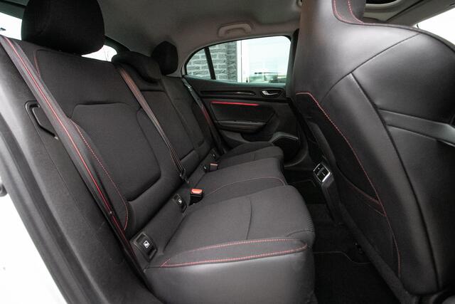 Renault MEGANE RS 1.8 TCe 280 - All-in rijklrprs | schuif-k dak | Dealer ond. | HUD
