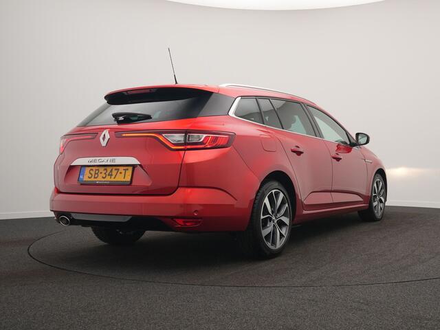 Renault MEGANE Estate 1.5 dCi Bose - Automaat - Sfeerverlichting