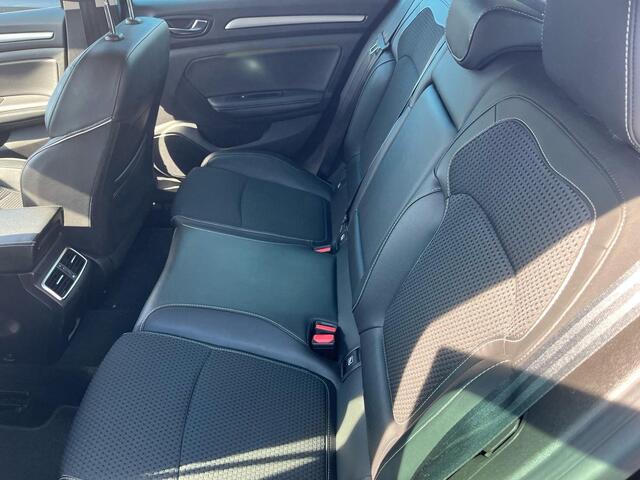 Renault MEGANE Estate 1.3 TCe Bose