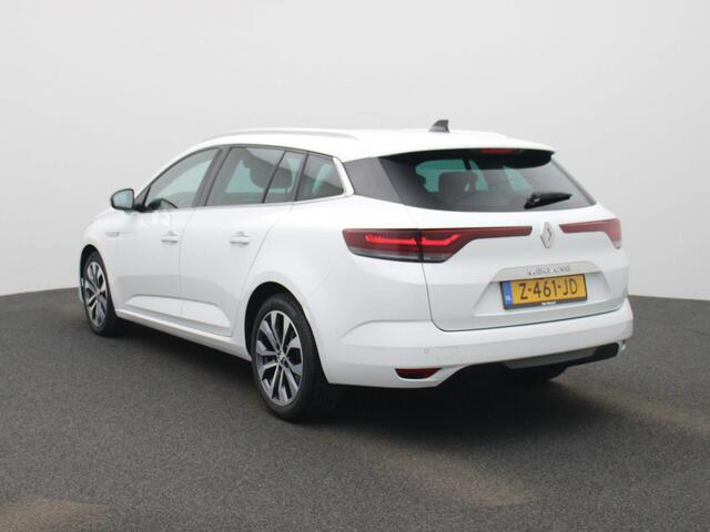 Renault MEGANE Estate 1.3 TCe 140 Techno Automaat | Stoelverwarming | Achteruitrijcamera | Navigatiesysteem | 25.000 km! | Privacy Glass | LED verlichting