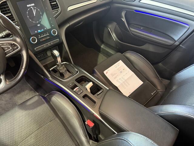 Renault MEGANE 1.2 TCE BOSE / NAVIGATIE MASSAGE DAB TEL PDC XENON TREKHAAK MULT