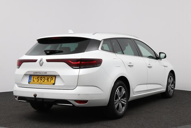 Renault MEGANE Estate 1.3 TCe Intens | Automaat | Navigatie 7" | Apple Carplay | LED | PDC | LMV 16" | Trekhaak | All-Seasons