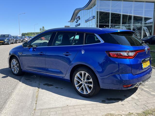 Renault MEGANE Estate 1.5 Blue dCi GT-Line / Dealer onderhouden / Open dak / Keyless / Climate / Lane assist / PDC. Achter / 17'' LMV /