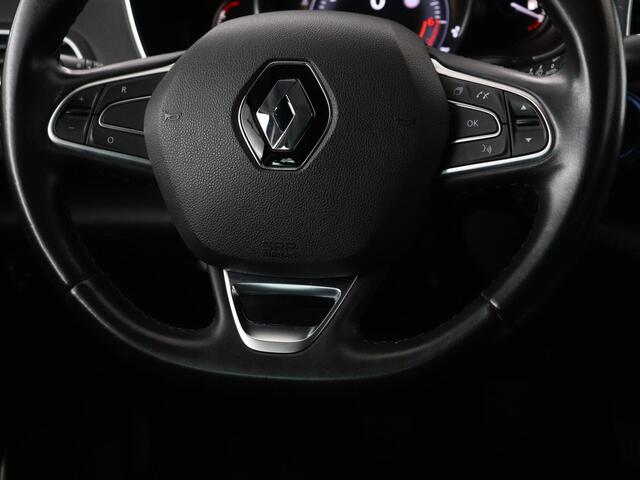 Renault MEGANE 1.2 TCe Bose | Trekhaak | Half leder | Camera | Massage | Navigatie | Climate control | Park Assist | Cruise control | Keyless