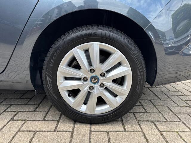Renault MEGANE 1.6 E-TECH ZEN NAVI/CRUISE/PDC/CARPLAY