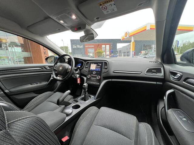 Renault MEGANE Estate 1.2 TCe Zen