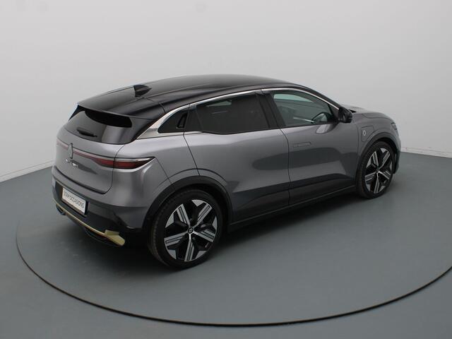 Renault MEGANE E-Tech 220pk EV60 Optimum Charge Iconic Automaat/EDC Harman Kardon | Adapt. Cruise | Navi | Parkeersens. v+a | Stoel-/stuuverw.