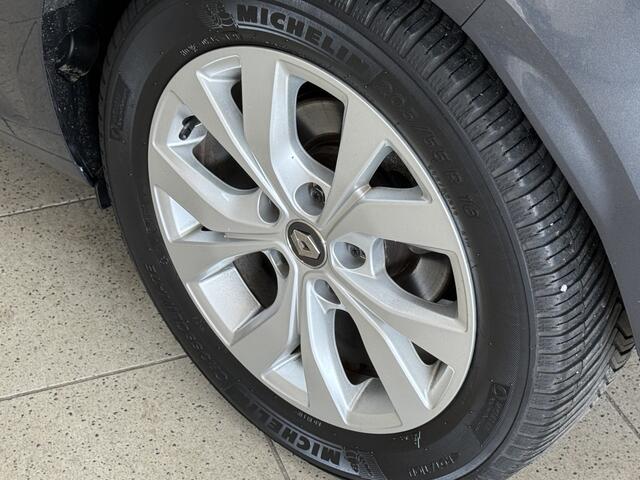 Renault MEGANE 1.3 TCe Limited /Trekhaak! /Apple + Android /KEYLESS! /DAB+! /Navi /Climat /Cruise /Elek. pakket /Bluetooth /Regensensor /16"LMV /LED Dagrijverl. /Extra getint glas /PDC.