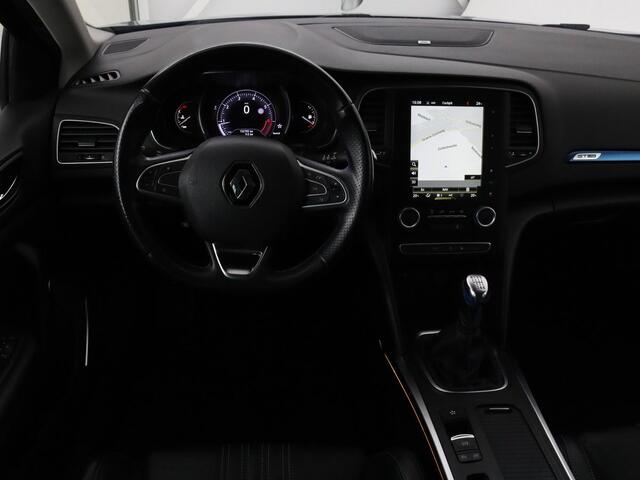 Renault MEGANE Estate 1.2 TCe GT-Line | Leder | Stoelverwarming | Camera | Cruise control | Trekhaak | LED | Navigatie | Sfeerverlichting | BOSE audio