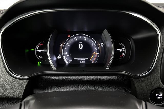 Renault MEGANE Estate 1.3 TCe Limited | Cruise control | Airco | Parkeersensoren | Trekhaak | Comfortstoelen