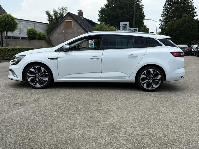Renault MEGANE Estate 1.3 TCE GT-LINE AUTOMAAT NAVI/XENON/ST.VERWARM/LEER B