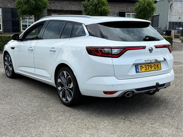 Renault MEGANE Estate 1.3 TCE GT-LINE AUTOMAAT NAVI/XENON/ST.VERWARM/LEER B
