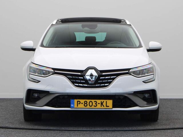 Renault MEGANE Estate E-Tech Plug-in Hybrid 160pk R.S. Line | Accu Score 89% | Panoramadak | Stoelverwarming | Trekhaak | Navigatie | Cruise control |