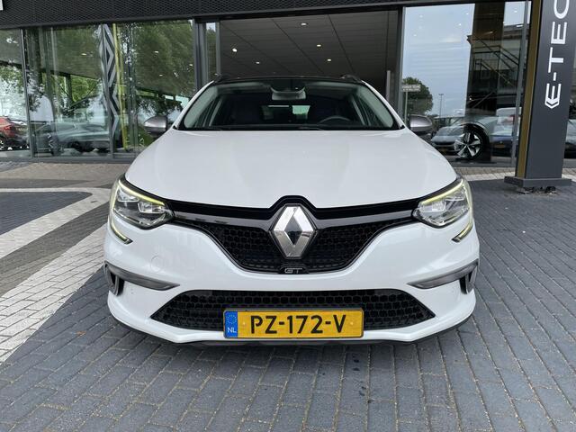 Renault MEGANE Estate 1.6 TCe GT / AUTOMAAT / 205PK / 4CONTROL BESTURING / LEDEREN BEKLEDING / ELEKTRISCH SCHUIFDAK / 8,7INCH MULTIMEDIA INCL. BOSE AUDIO / ADAPTIEVE CRUISECONTROL / PARKEERSENSOREN V+A INCL. CAMERA EN PARKEERASSISTENT / STOELVERWARMING