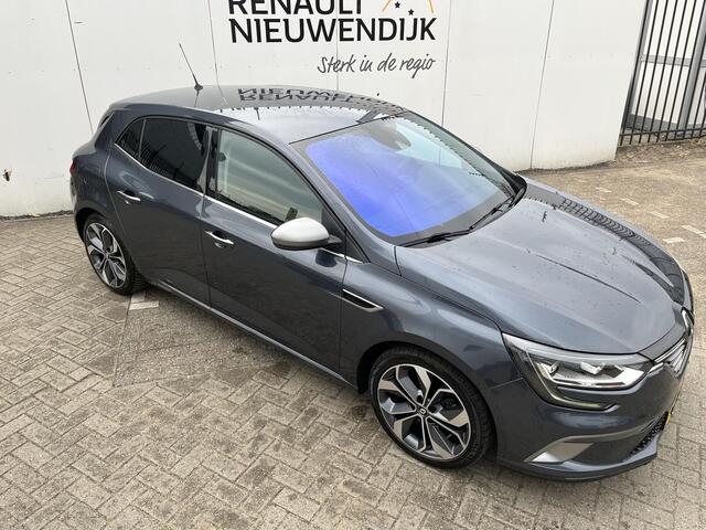 Renault MEGANE 1.2 TCe GT-Line / AUTOMAAT / PARKEERSENSOREN / NAVIGATIE / GT-LINE / CAMERA