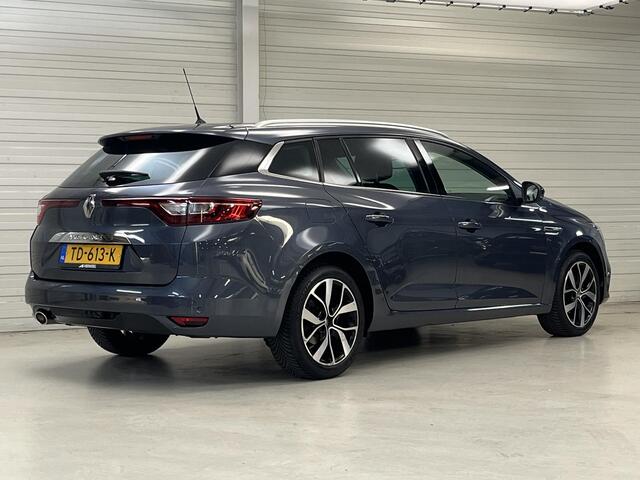 Renault MEGANE Estate 1.3 TCe Bose / Navigatie / Climate Control / Half-Lederen Bekleding / All Seasonbanden /