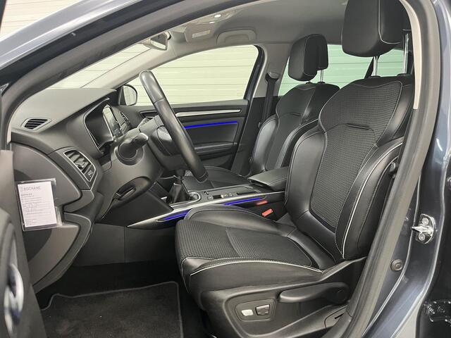 Renault MEGANE Estate 1.3 TCe Bose / Navigatie / Climate Control / Half-Lederen Bekleding / All Seasonbanden /