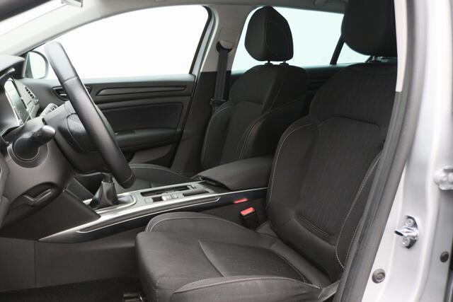 Renault MEGANE Estate 1.3 TCe Limited Apple Carplay, LED, Cruise, Climate, Keyless, PDC, Trekhaak