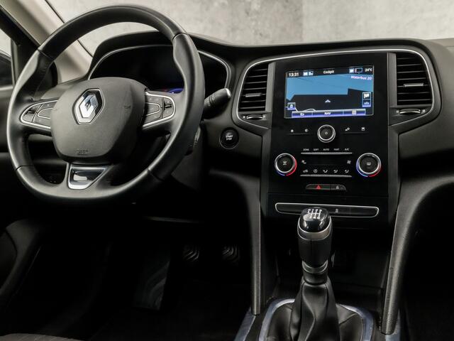 Renault MEGANE Estate 1.3 TCe Limited Sport (APPLE CARPLAY, VIRTUAL COCKPIT, NAVIGATIE, CLIMATE, GETINT GLAS, SPORTSTOELEN, TREKHAAK, LM VELGEN, NIEUWSTAAT)