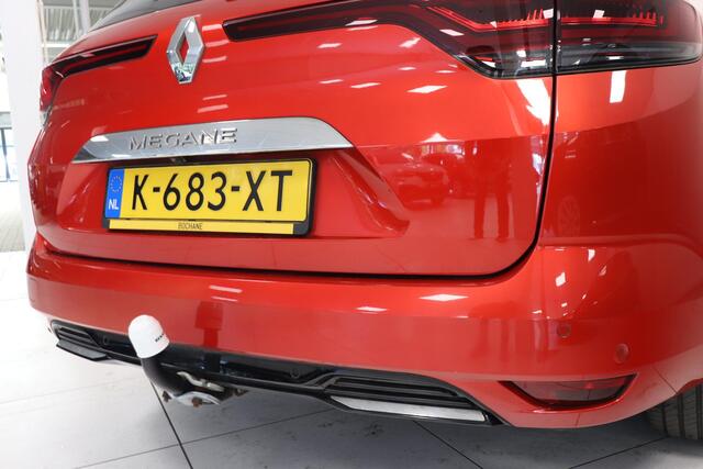 Renault MEGANE Estate 1.3 TCe Intens | Camera | Navigatie | Trekhaak | BOSE audio | AppleCarplay AndroidAuto |