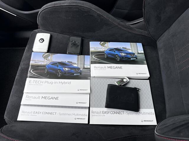 Renault MEGANE 1.6 E-Tech Plug-In Hybrid 160 R.S. Line / Dealer onderhouden / Afn. trekhaak 750 kg / HUD / Camera / Navi groot scherm / Sportstoelen / BOSE audio /
