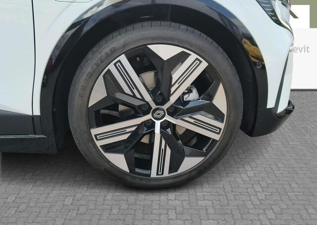 Renault MEGANE E-Tech comfort range iconic 60 kWh - pack advanced drive assist & augmented vision / f1 blade voor- en achterbumper in carrosseriekleur