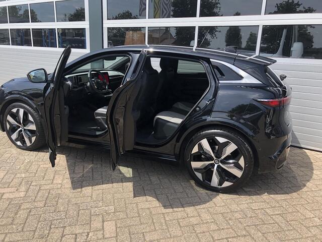 Renault MEGANE E-Tech EV60 Optimum Charge Iconic