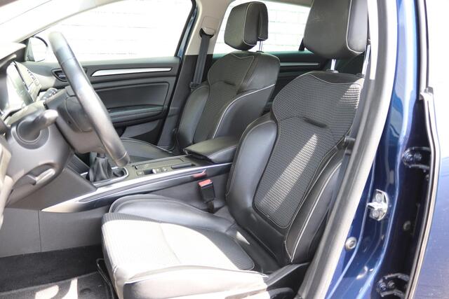 Renault MEGANE Estate 1.3 TCe Bose | Trekhaak 1.700kg Trekgewicht | Schuif-/kanteldak | Apple CarPlay / Android Auto