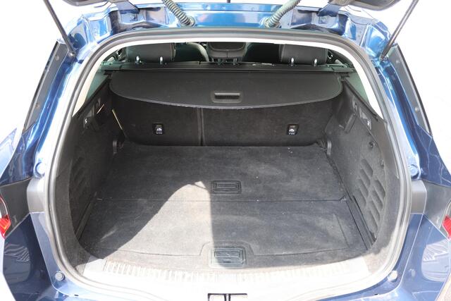 Renault MEGANE Estate 1.3 TCe Bose | Trekhaak 1.700kg Trekgewicht | Schuif-/kanteldak | Apple CarPlay / Android Auto