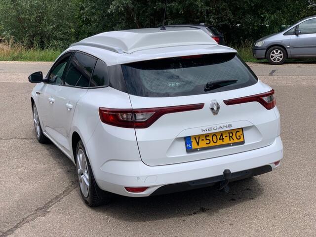 Renault MEGANE 1.5 DCI EXPR. SenS 110 PK NAVI AIRCO TREKHAAK ZEER MOOIE AUTO
