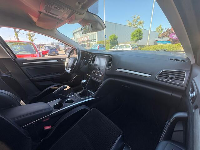 Renault MEGANE 1.5 dCi Bose