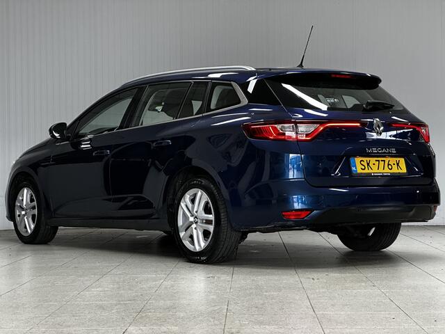 Renault MEGANE Estate 1.2 TCe Zen/ Apple + Android/ DAB+/ Navi/ Clima/ Cruise/ Elek. pakket/ Isofix/ Bluetooth/ Armsteun/ Multi. LEDER. Stuur/ Mistl./ PDC/ Dakrails/ LED Dagijverl.