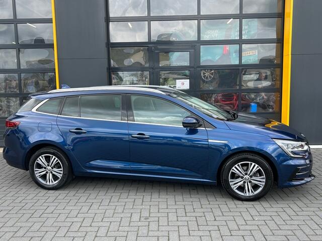 Renault MEGANE Estate 1.3 TCe 115 Intens Camera Bose Groot Scherm Head Up