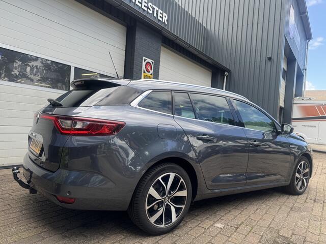 Renault MEGANE 1.3 TCe Bose