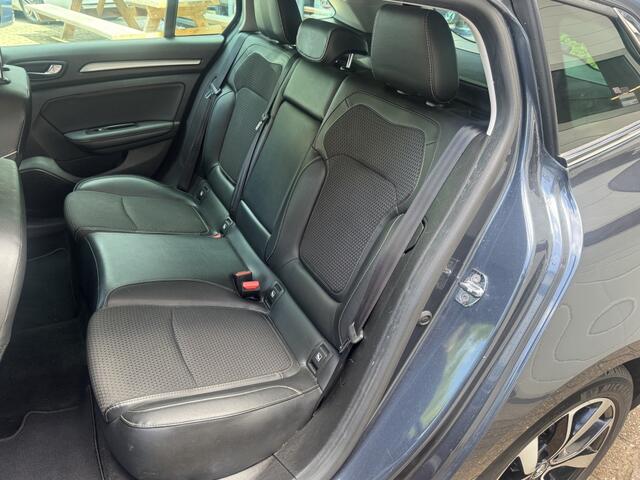 Renault MEGANE 1.3 TCe Bose