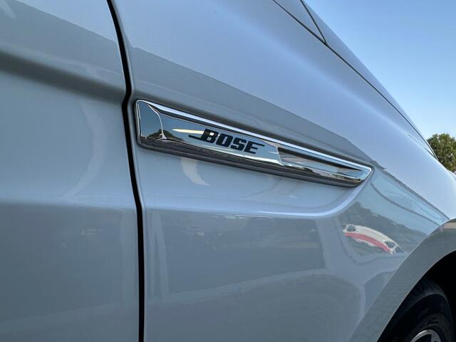 Renault MEGANE 1.2 TCe Bose HUD | Stoelverwarming